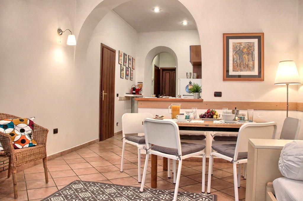 Coliseum Rome Apartments Zimmer foto